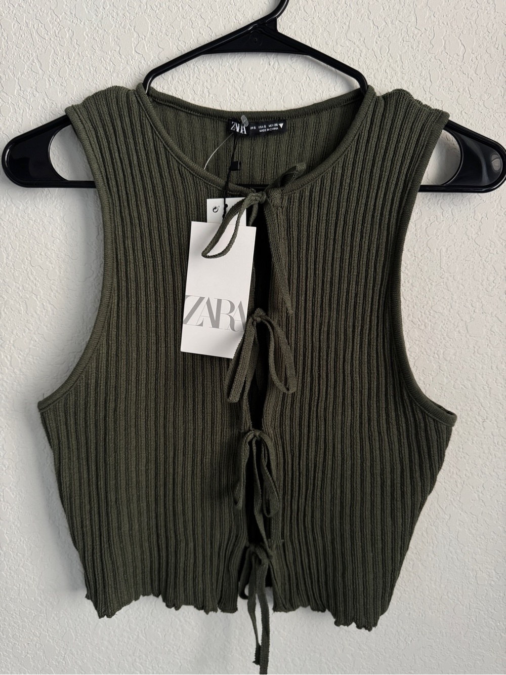 ZARA Ribbed Knit Cropped Tank in Khaki/Green/Olive. Size S. NWT
